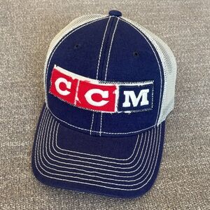 CCM Vintage look Hockey Trucker SnapBack Hat Baseball Cap USA Flag NEW!